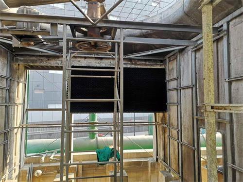 <a href=http://www.hbjgc.com/peijian/fan/ target=_blank class=infotextkey>冷卻塔風機</a>