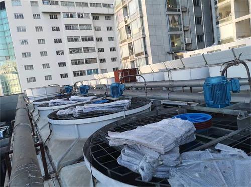 低速大風量<a href=http://www.hbjgc.com/peijian/fan/ target=_blank class=infotextkey>冷卻塔風機</a>